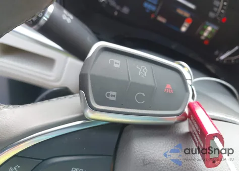 2018 Cadillac Xt5 Luxury from USA, damaged, VIN 1GYKNCRS7JZ120708